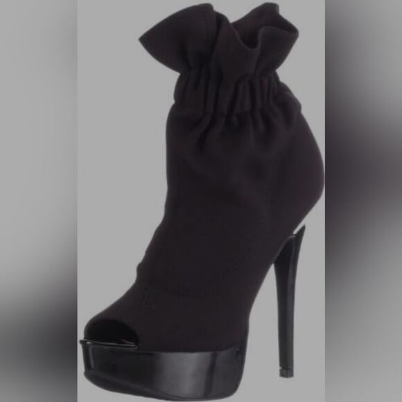Chinese Laundry Mollie Platform with Ankle Bootie - 9 - Picture 1 of 9
